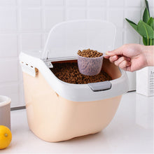 Large Capacity Storage Fresh Box Food Container Cat or Dog Food Bucket